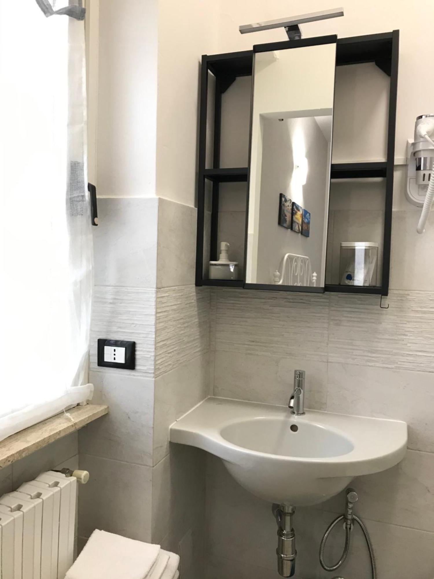 Attico Livorno Bed & Relax Hotel Room photo